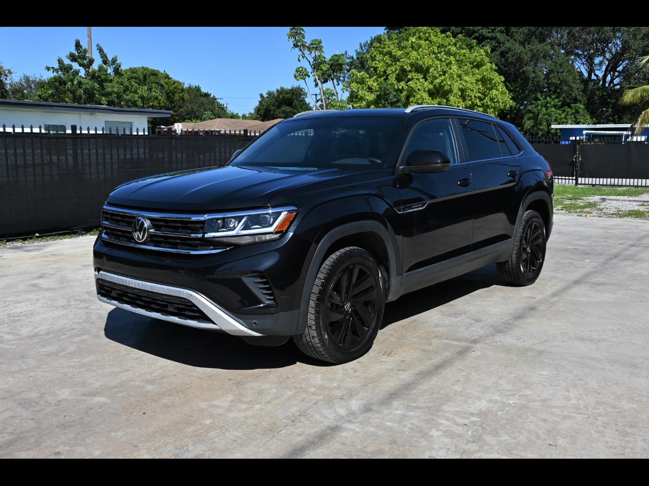 2022 Volkswagen Atlas Cross Sport SE w/Technology Sport Utility 4D