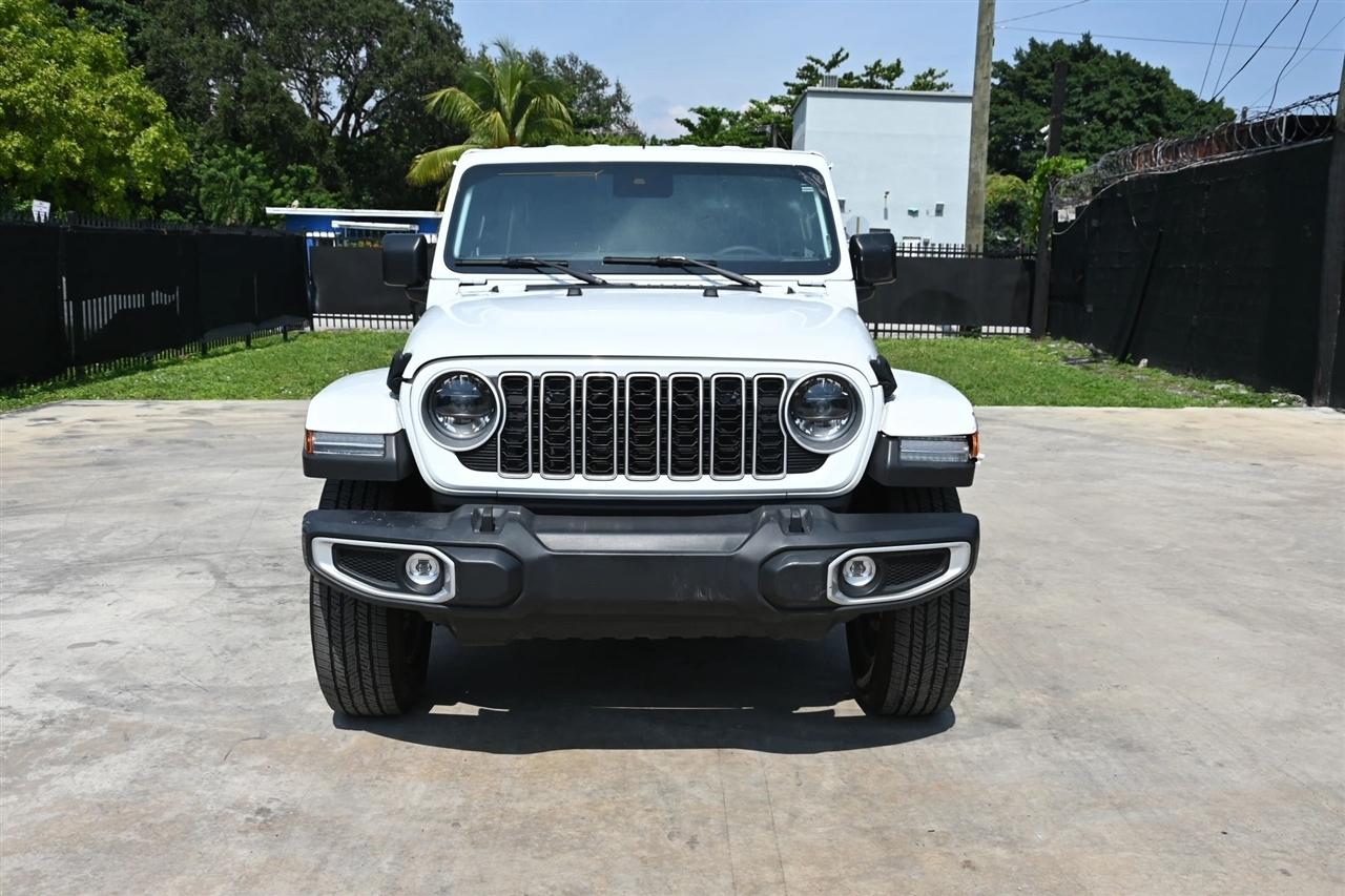 Jeep Wrangler photo 2