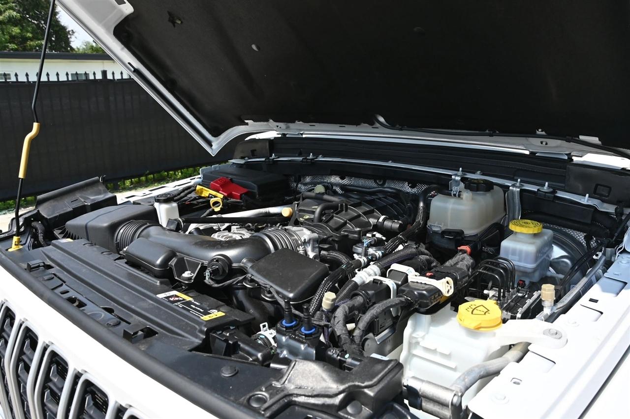 Jeep Wrangler photo 16
