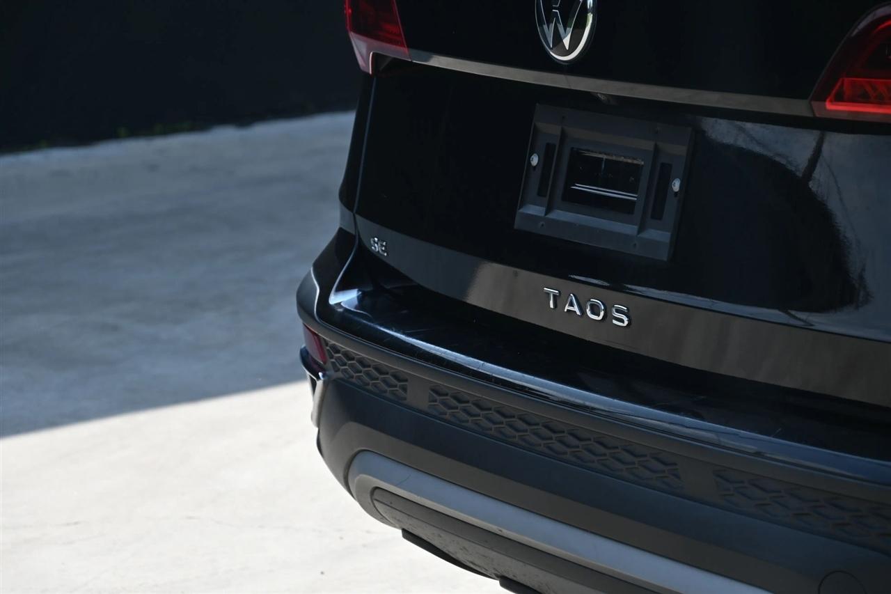 Volkswagen Taos photo 7
