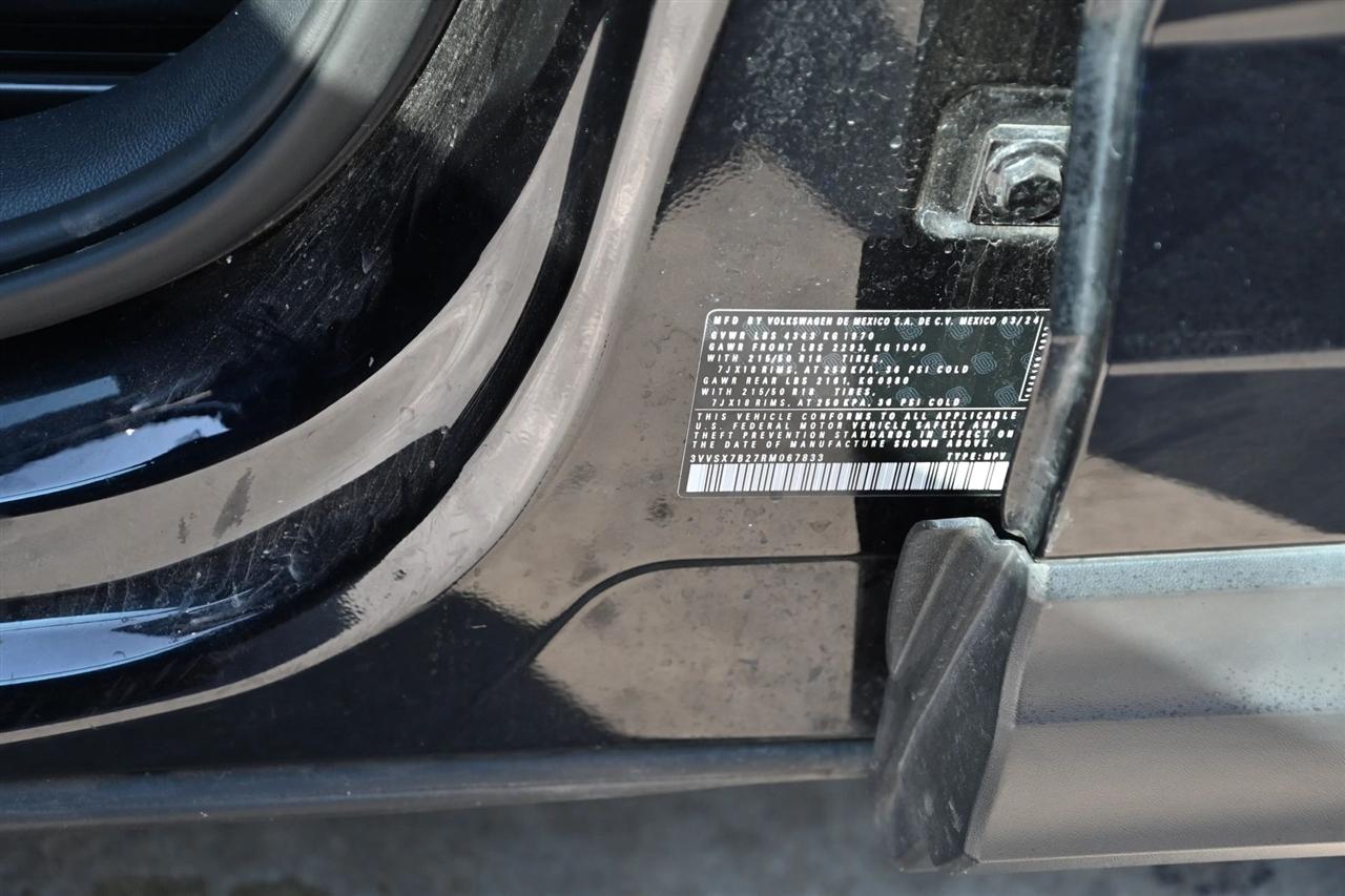 Volkswagen Taos photo 20