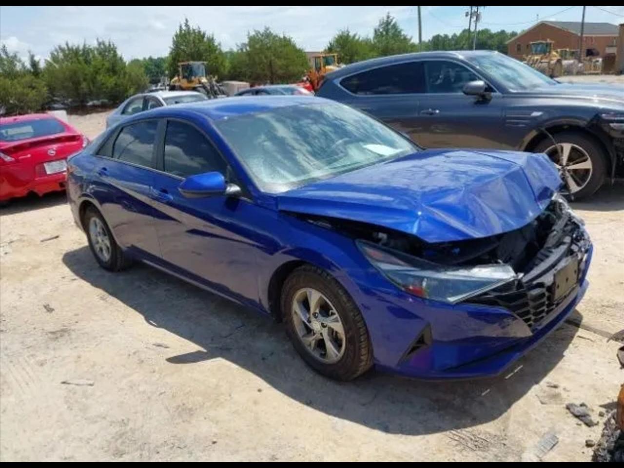 2023 Hyundai Elantra SE Sedan 4D