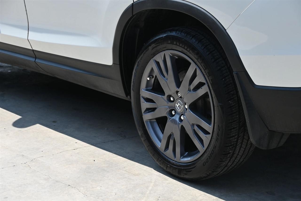 Honda Passport photo 8