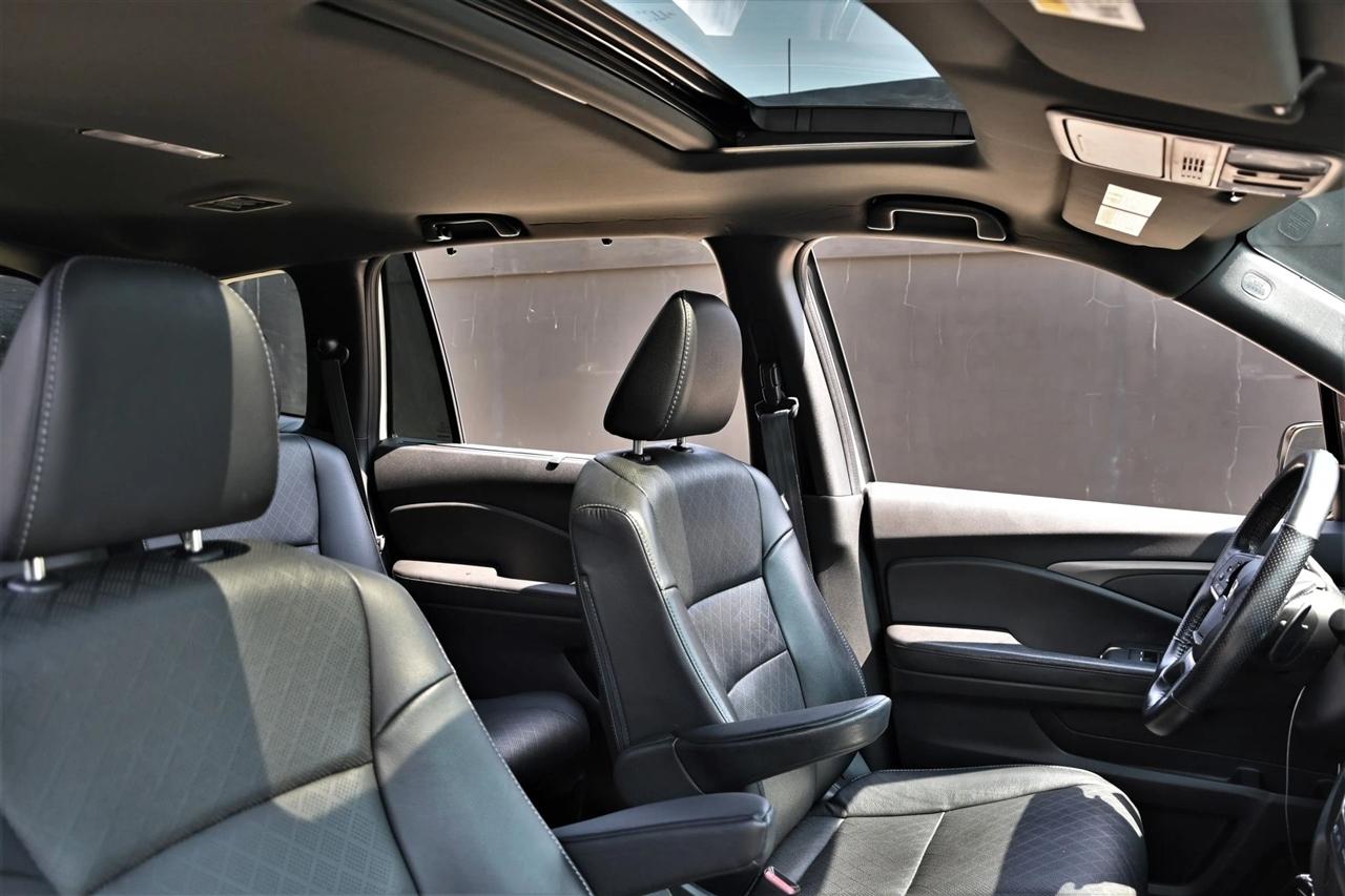 Honda Passport photo 14