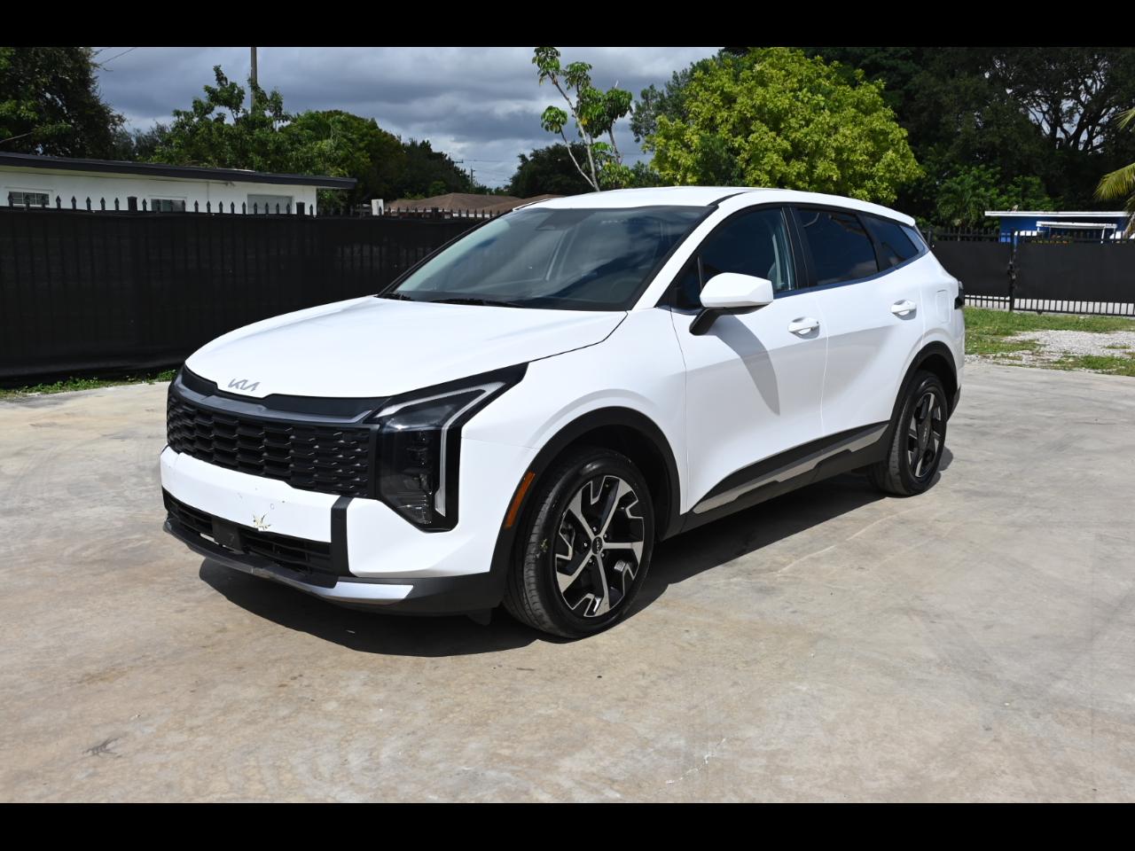 2026 Kia Sportage LX Sport Utility 4D