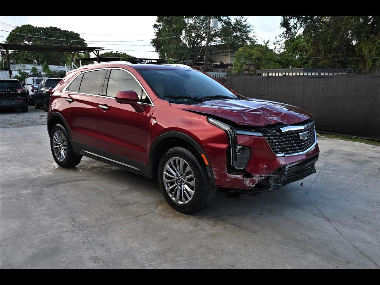 2025 Cadillac XT4 Premium Luxury Sport Utility 4D