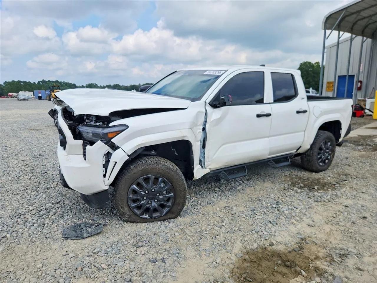 2025 Toyota Tacoma SR Pickup 4D 5 ft