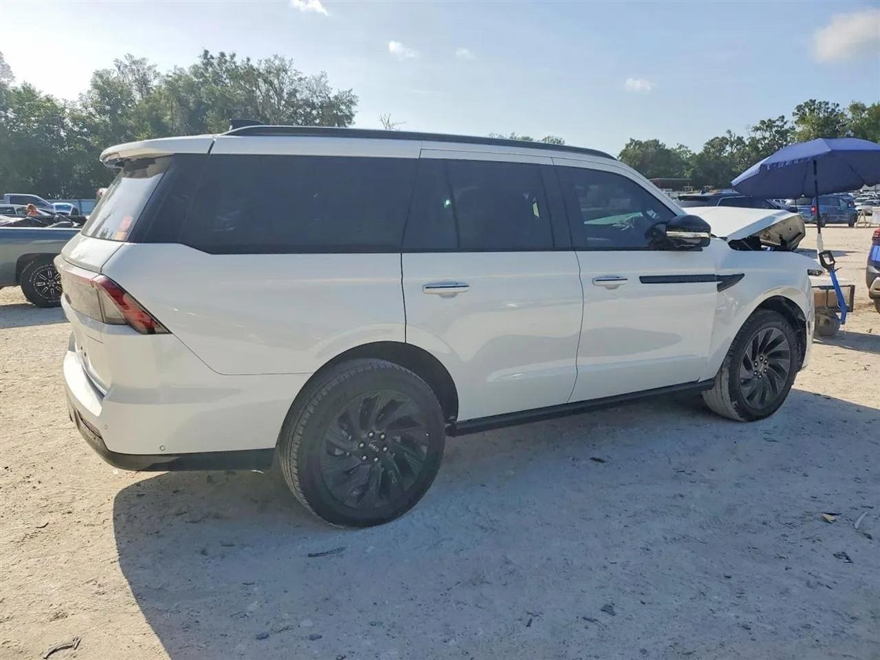 2025 Lincoln Navigator Reserve Sport Utility 4D