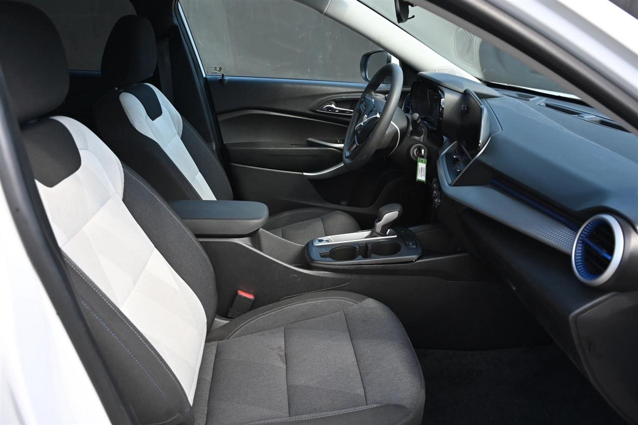 Chevrolet Trax photo 11