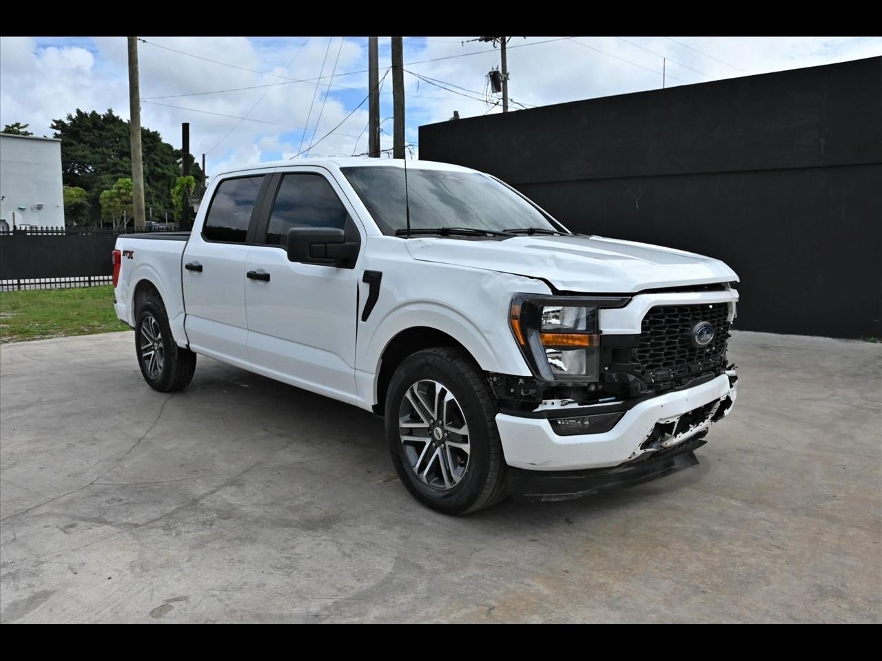 2023 Ford F-150 XL Pickup 4D 5 1/2 ft