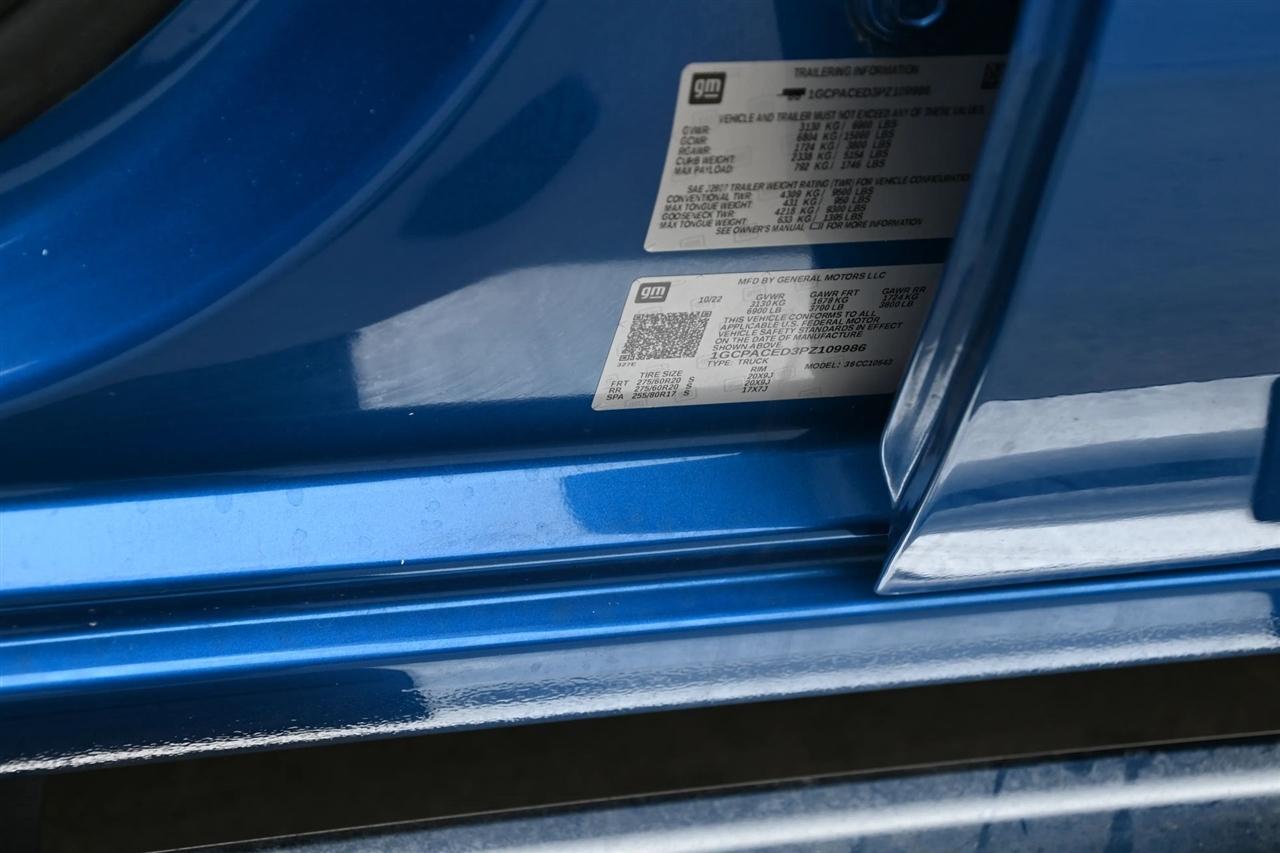 Chevrolet Silverado photo 18
