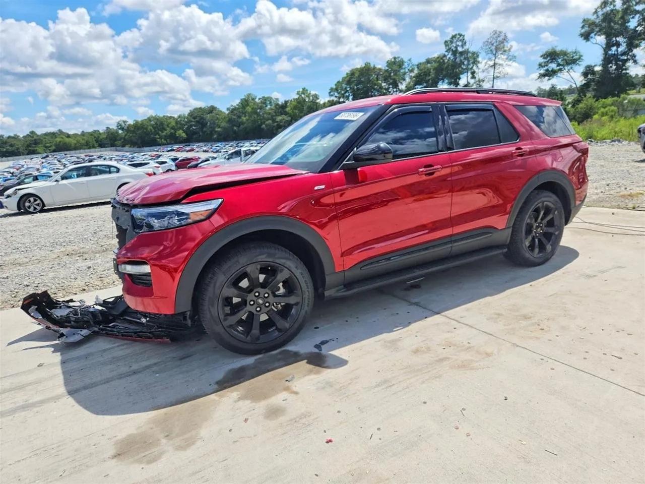 2024 Ford Explorer ST-Line Sport Utility 4D