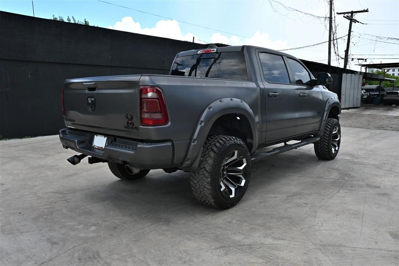Ram 1500 photo 4