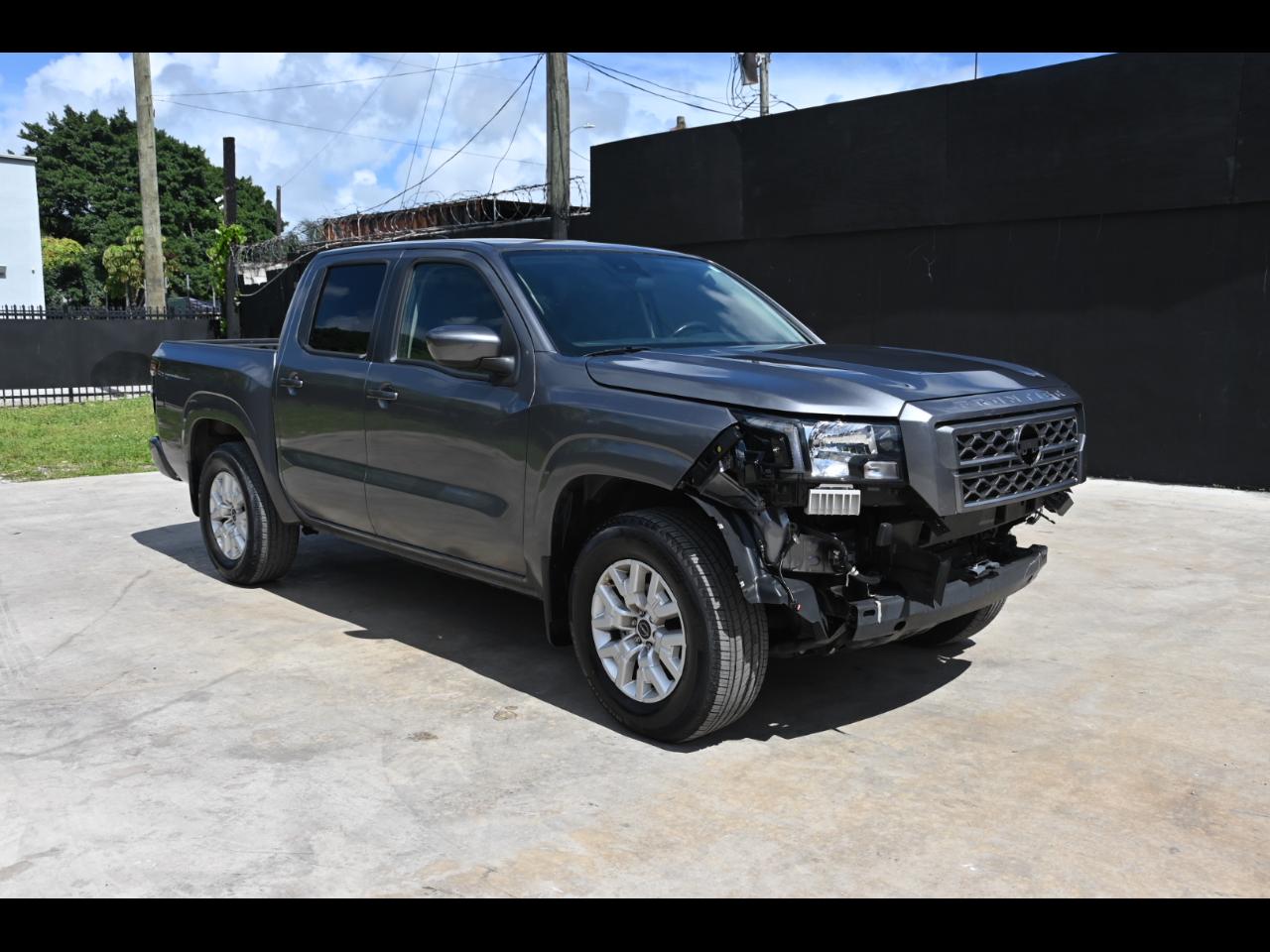 2024 Nissan Frontier SV Pickup 4D 5 ft