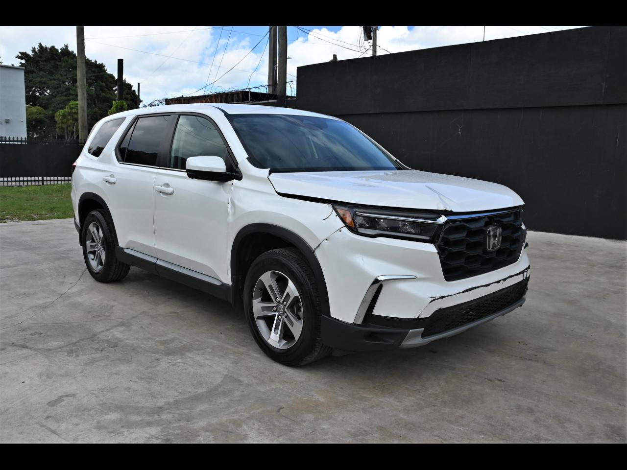 2025 Honda Pilot EX-L Sport Utility 4D