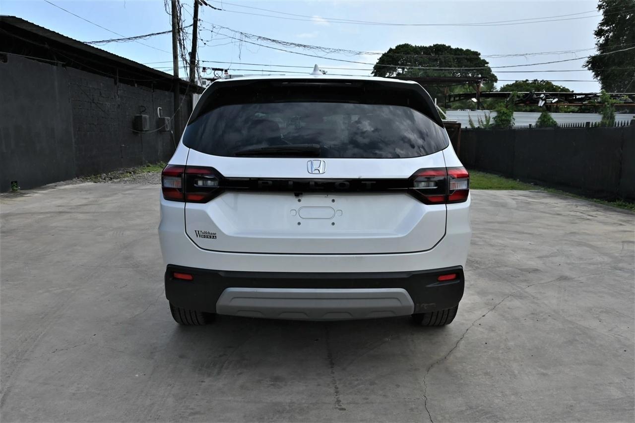Honda Pilot photo 4