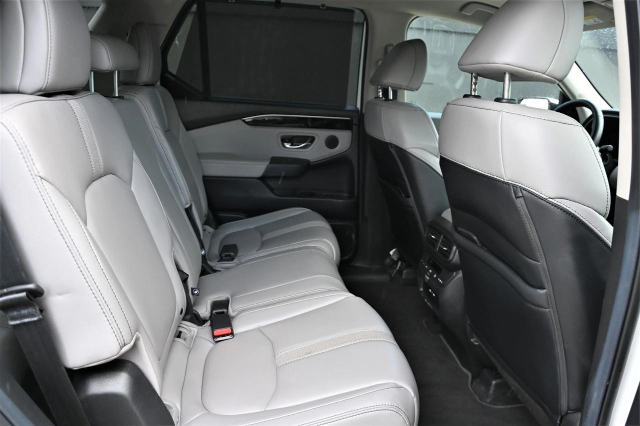 Honda Pilot photo 15