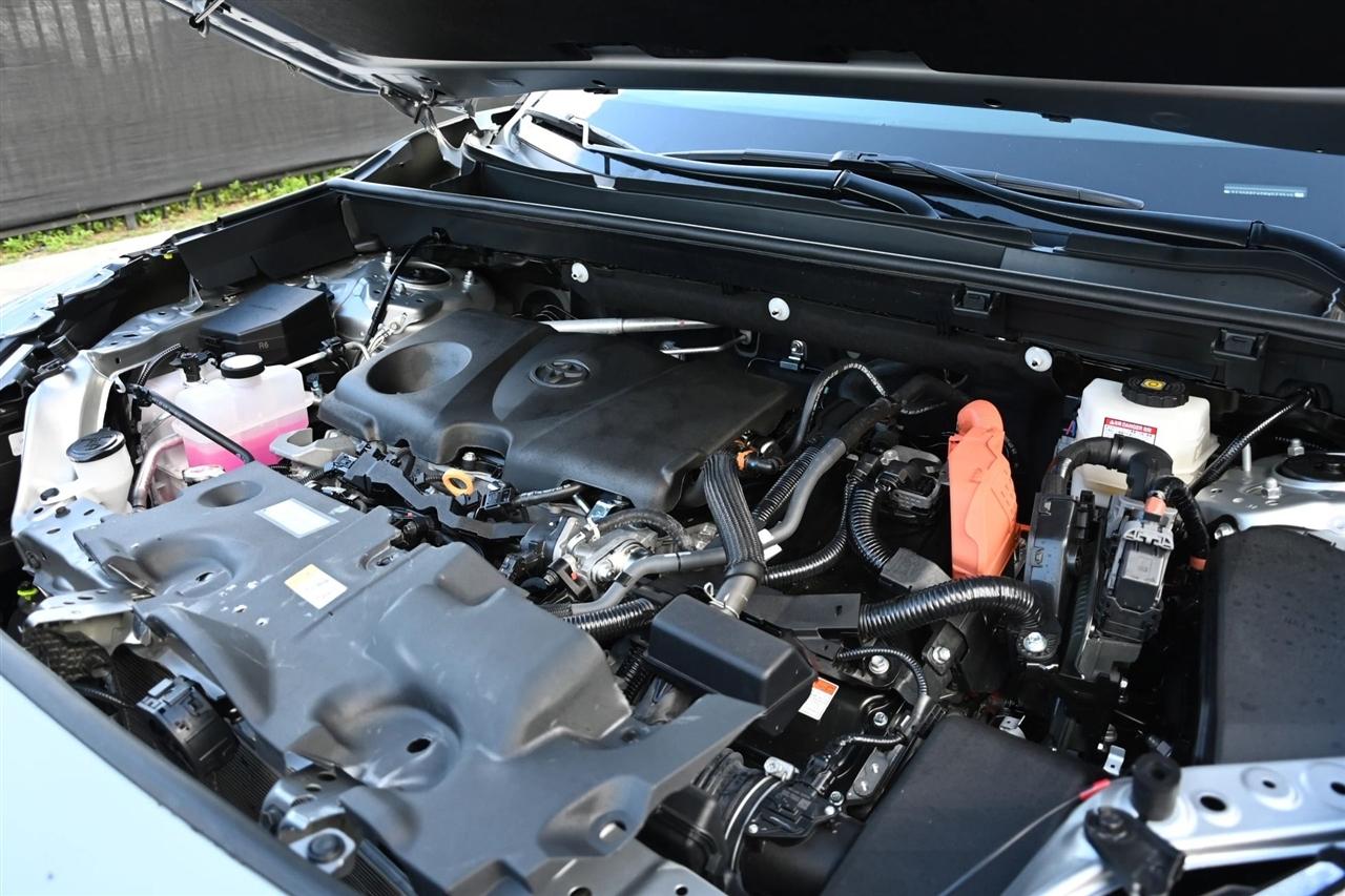 Toyota RAV4 photo 19