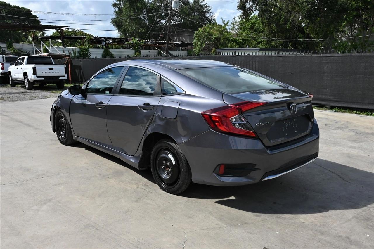 Honda Civic photo 5