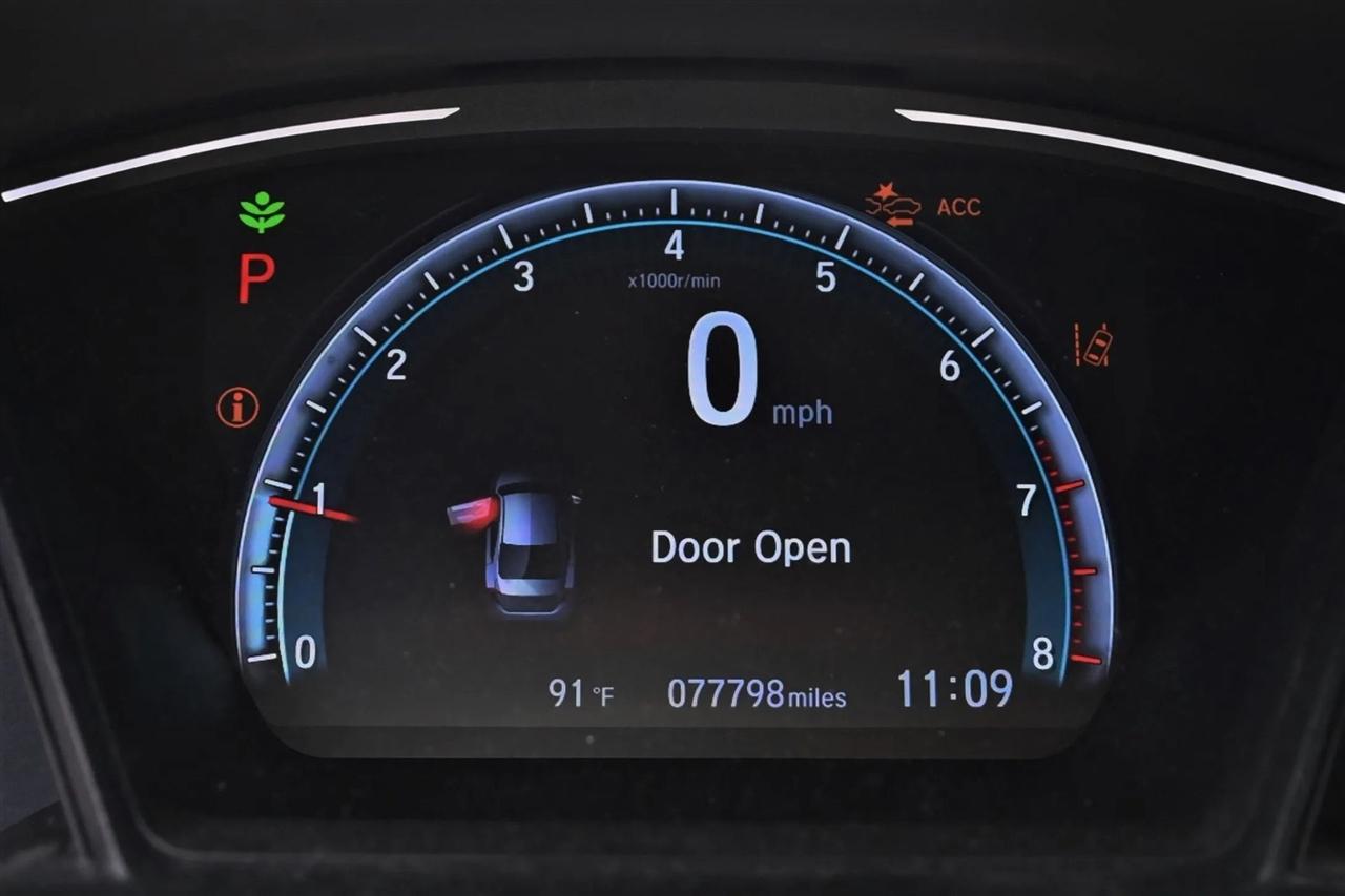 Honda Civic photo 8