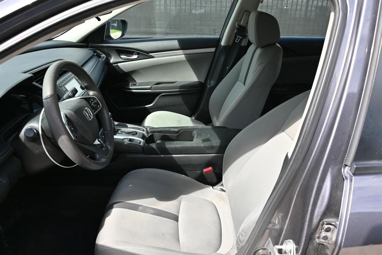 Honda Civic photo 9