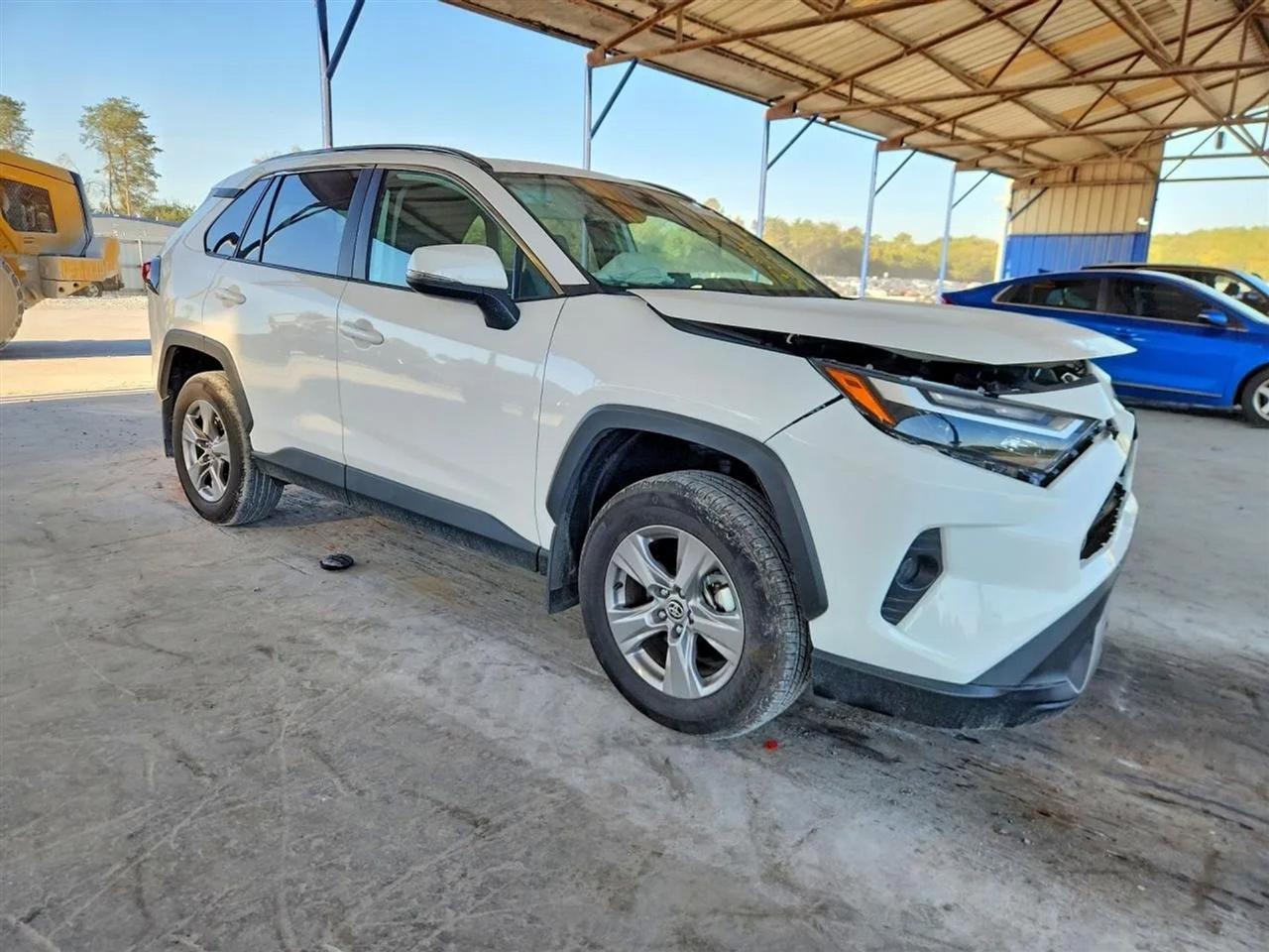 2024 Toyota RAV4 XLE Sport Utility 4D