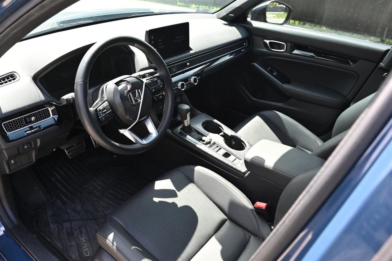 Honda Civic photo 10