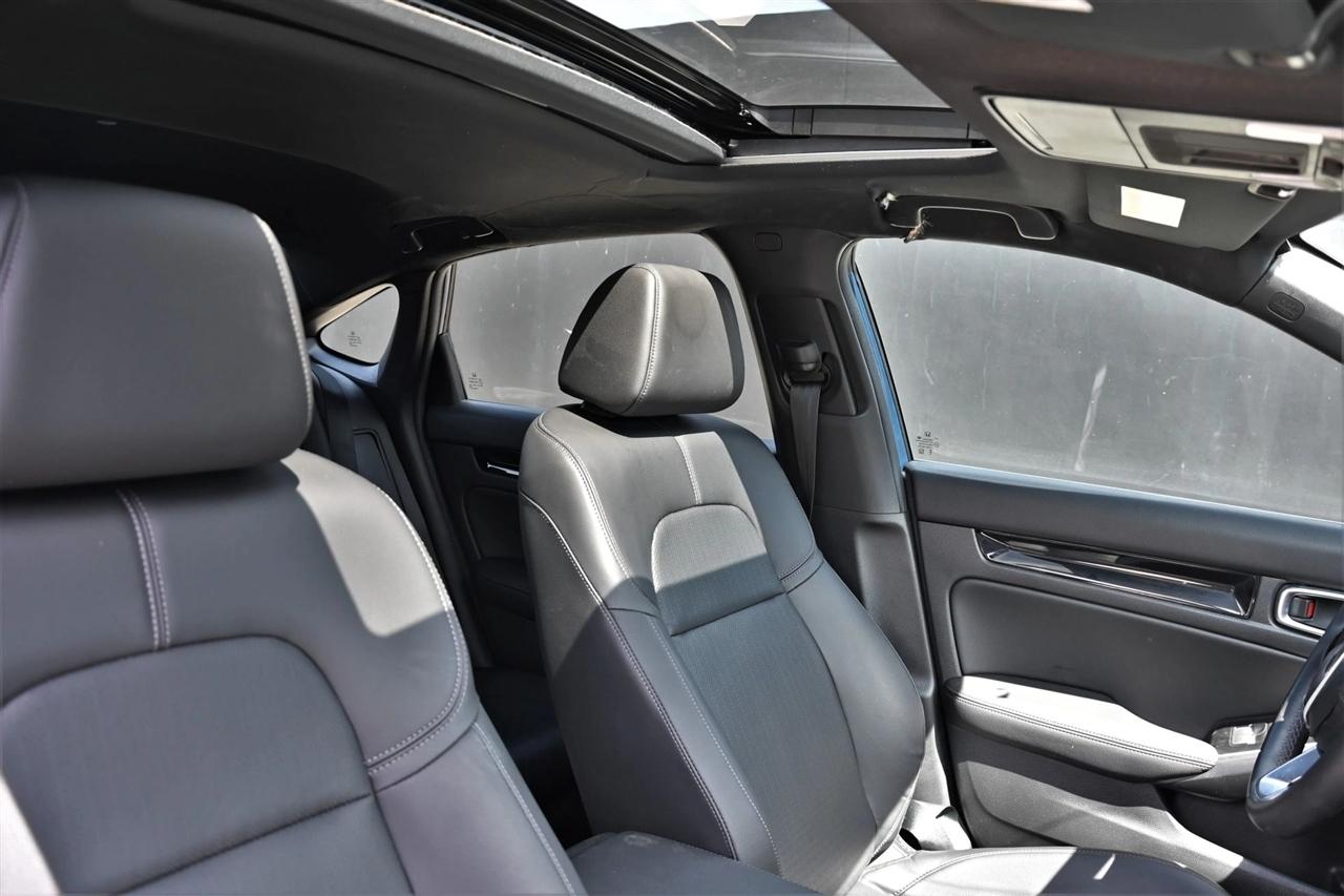 Honda Civic photo 13