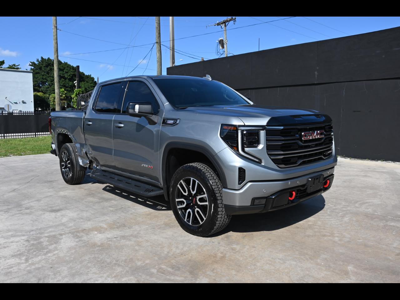 2025 GMC Sierra 1500 AT4 Pickup 4D 5 3/4 ft