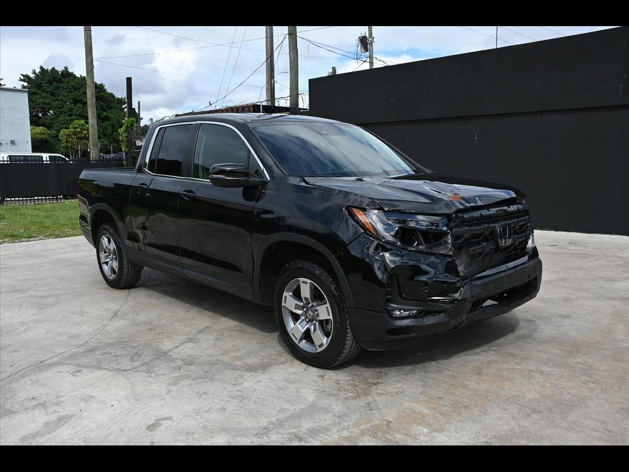 2025 Honda Ridgeline RTL Pickup 4D 5 ft