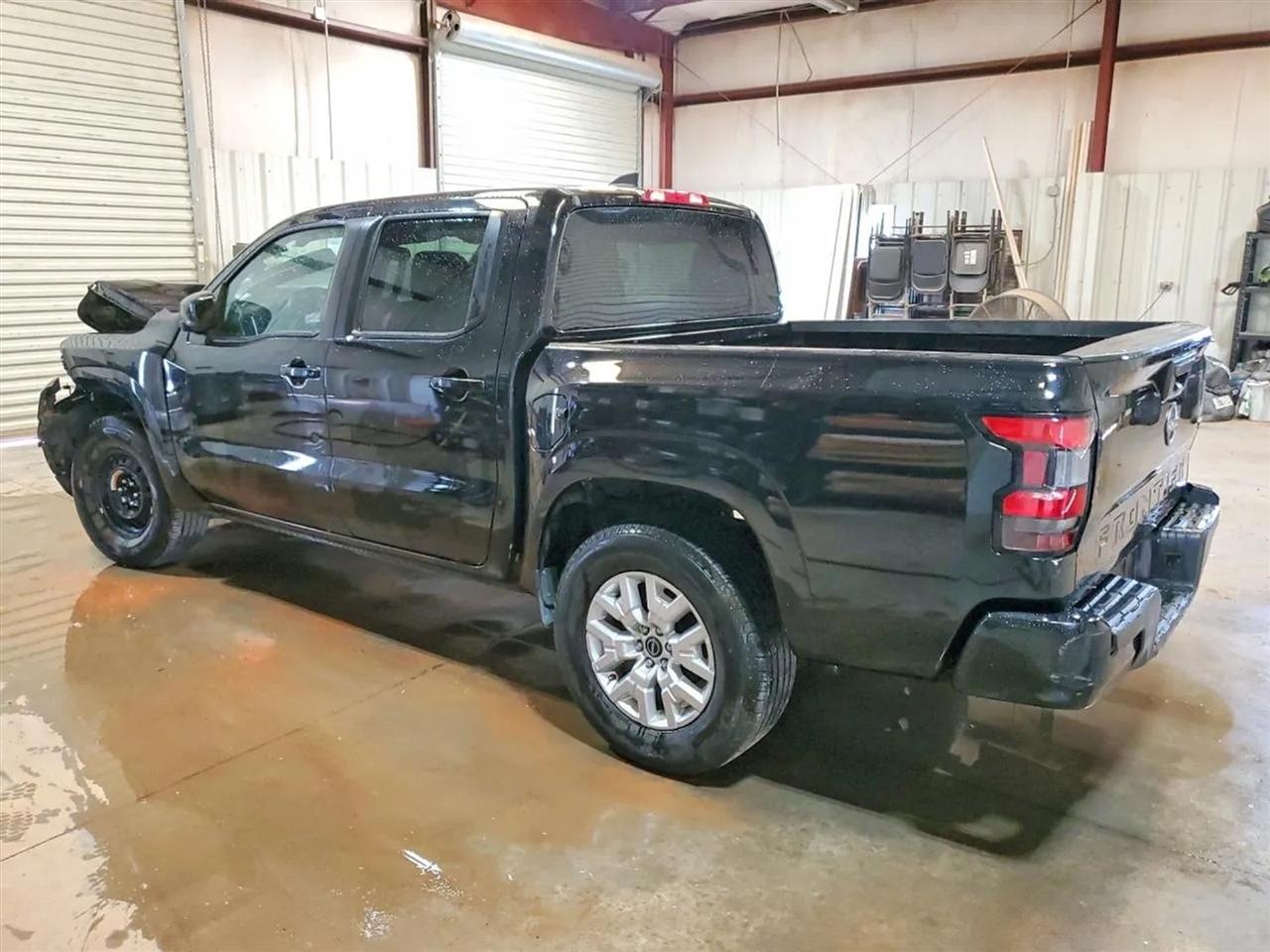 2022 Nissan Frontier SV Pickup 4D 5 ft