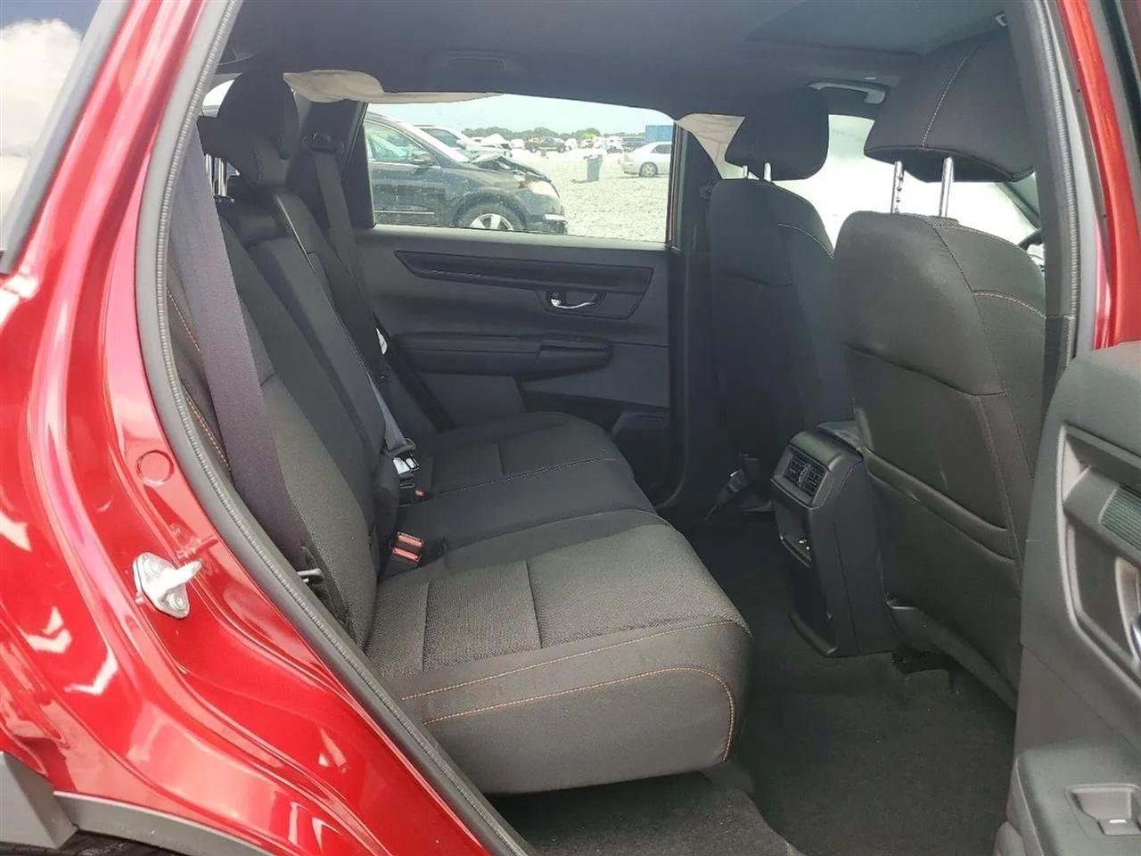 Honda CR-V photo 10