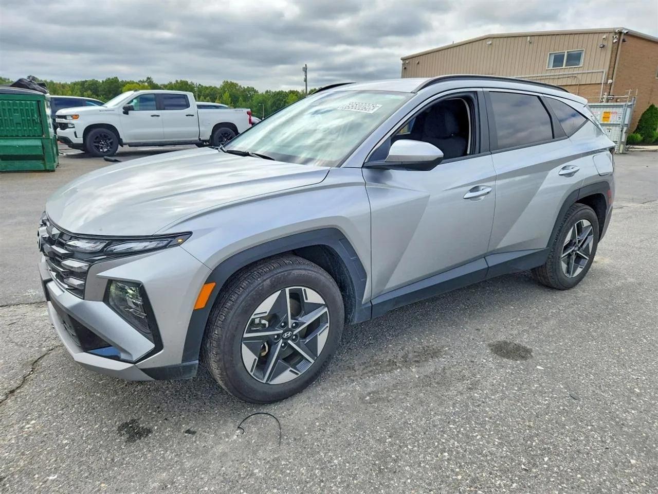 2026 Hyundai Tucson SEL Plus Sport Utility 4D