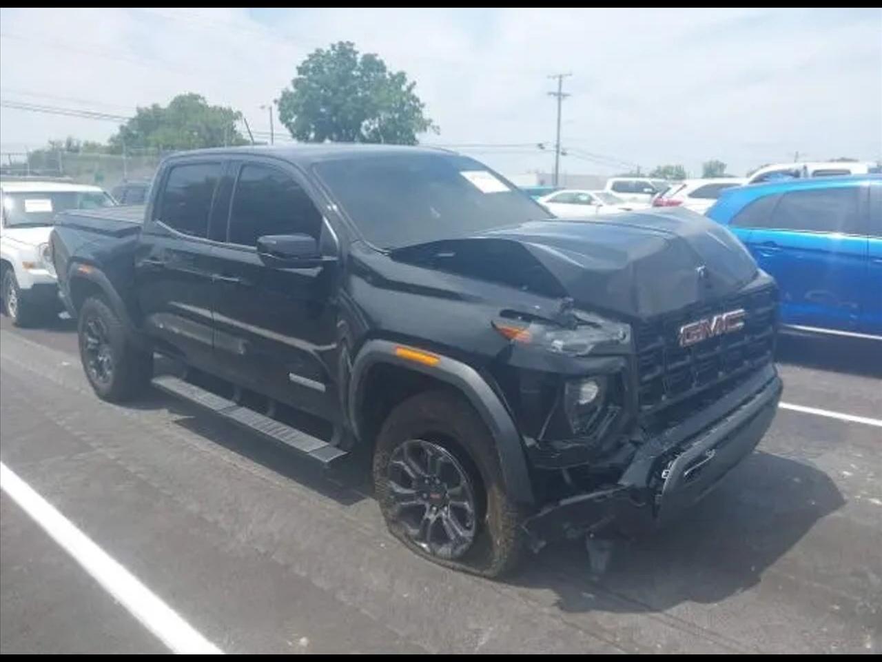 2024 GMC Canyon Elevation Pickup 4D 5 ft
