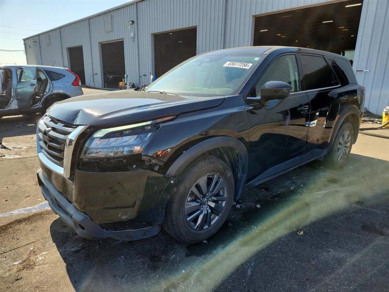 2025 Nissan Pathfinder S Sport Utility 4D