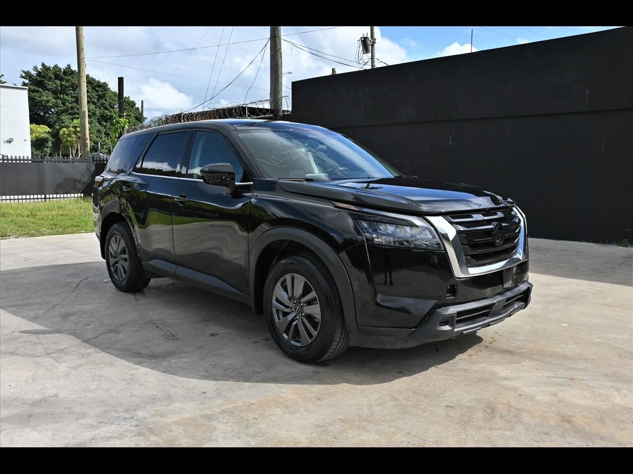 2025 Nissan Pathfinder S Sport Utility 4D