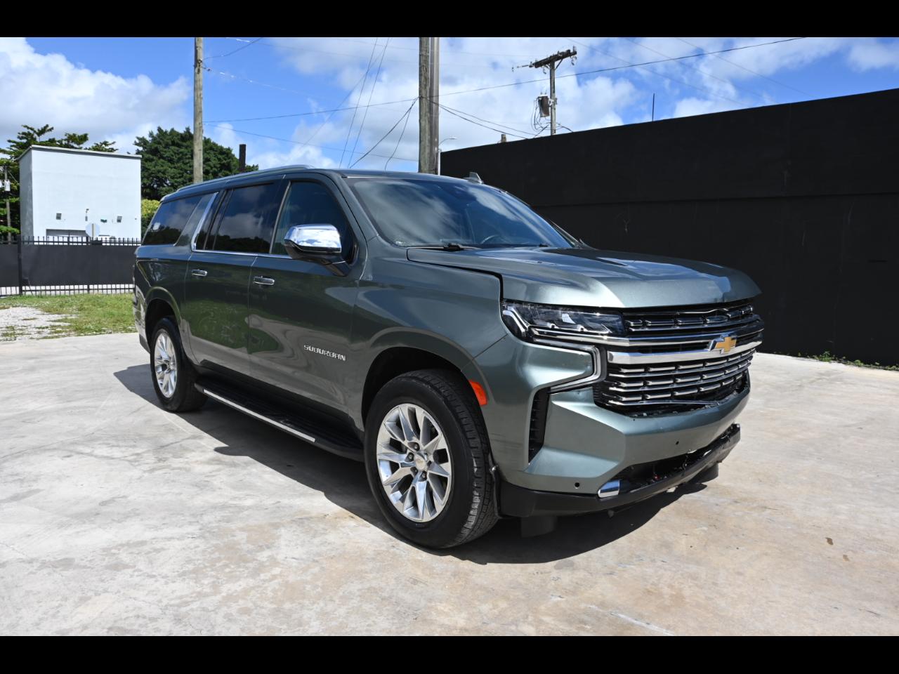 2023 Chevrolet Suburban Premier Sport Utility 4D