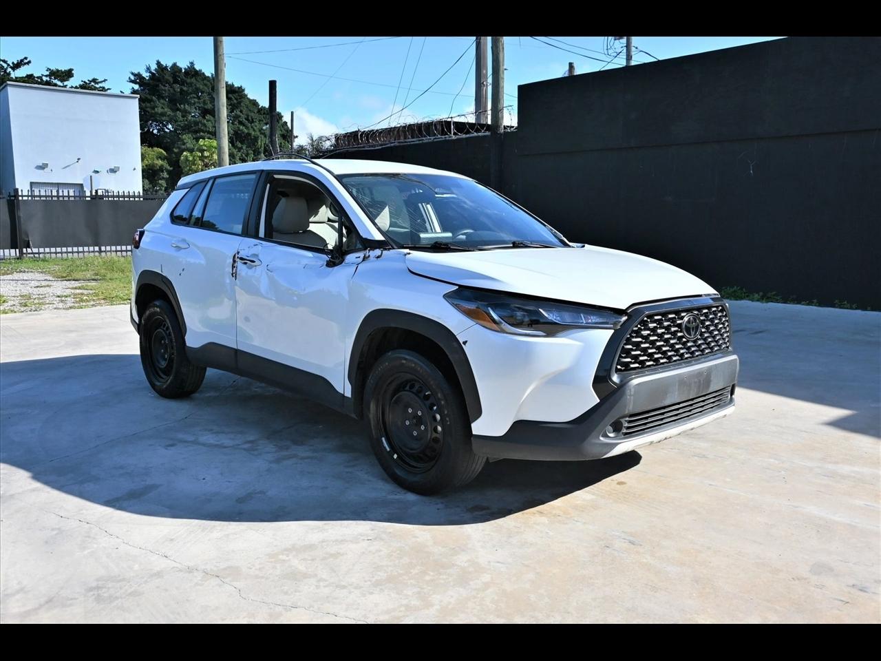2025 Toyota Corolla Cross L Sport Utility 4D
