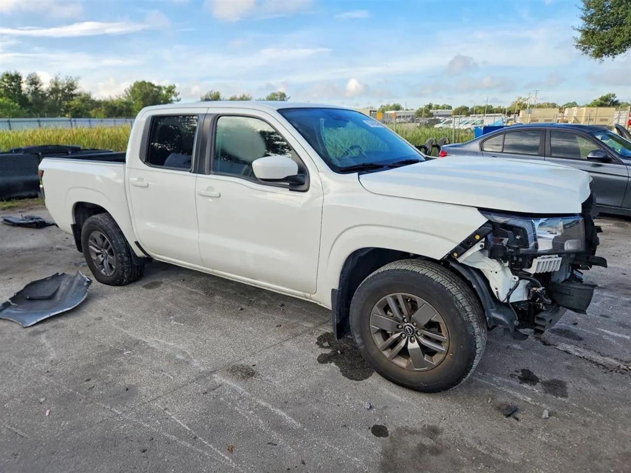 2025 Nissan Frontier SV Pickup 4D 5 ft