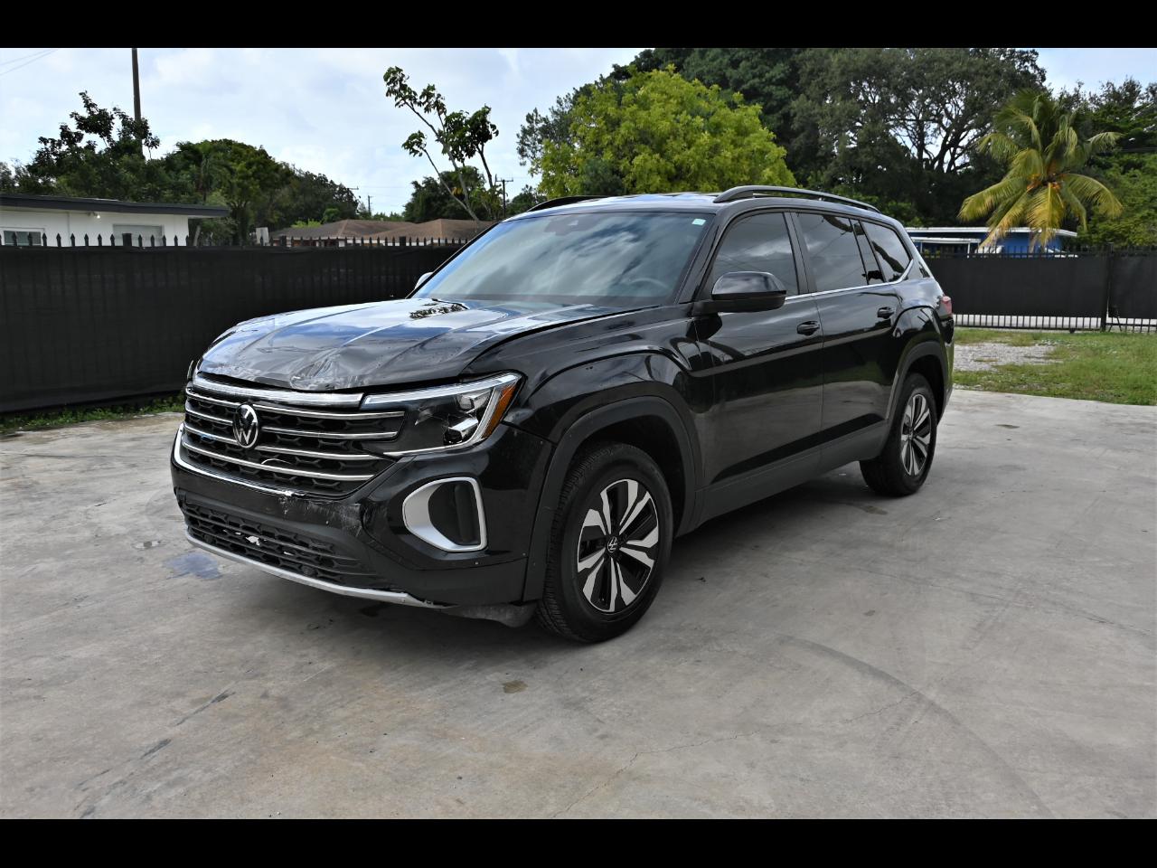 2024 Volkswagen Atlas SE Sport Utility 4D
