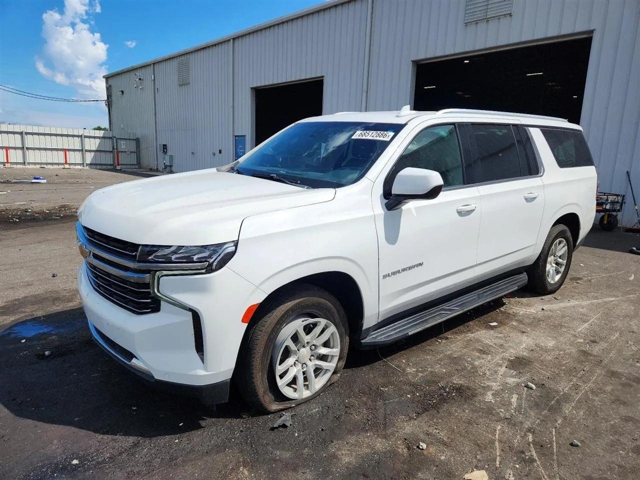 2023 Chevrolet Suburban LT Sport Utility 4D