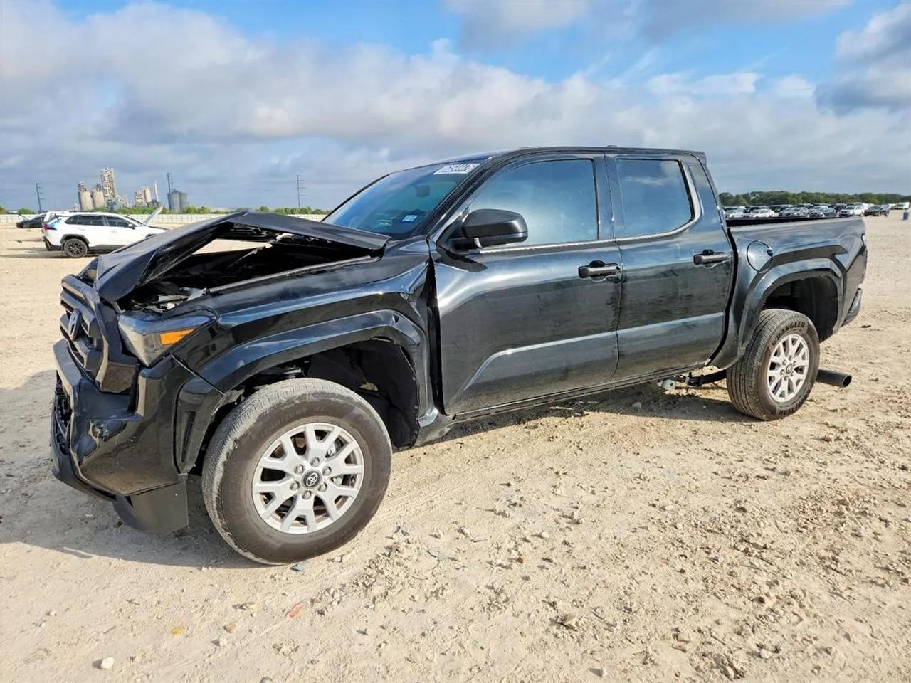 2026 Toyota Tacoma SR Pickup 4D 5 ft