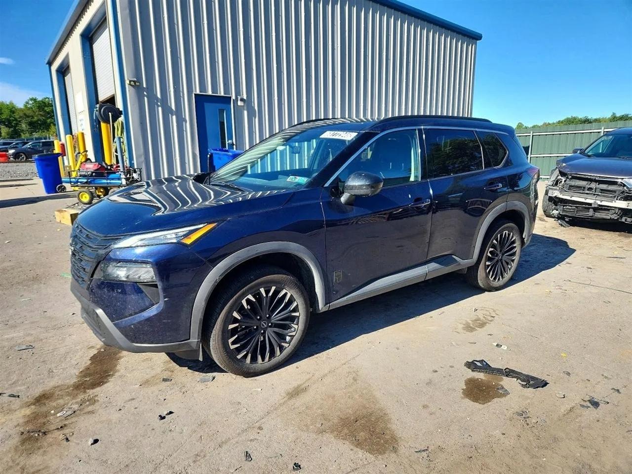 2026 Nissan Rogue Dark Armor (2026.5) Sport Utility 4D