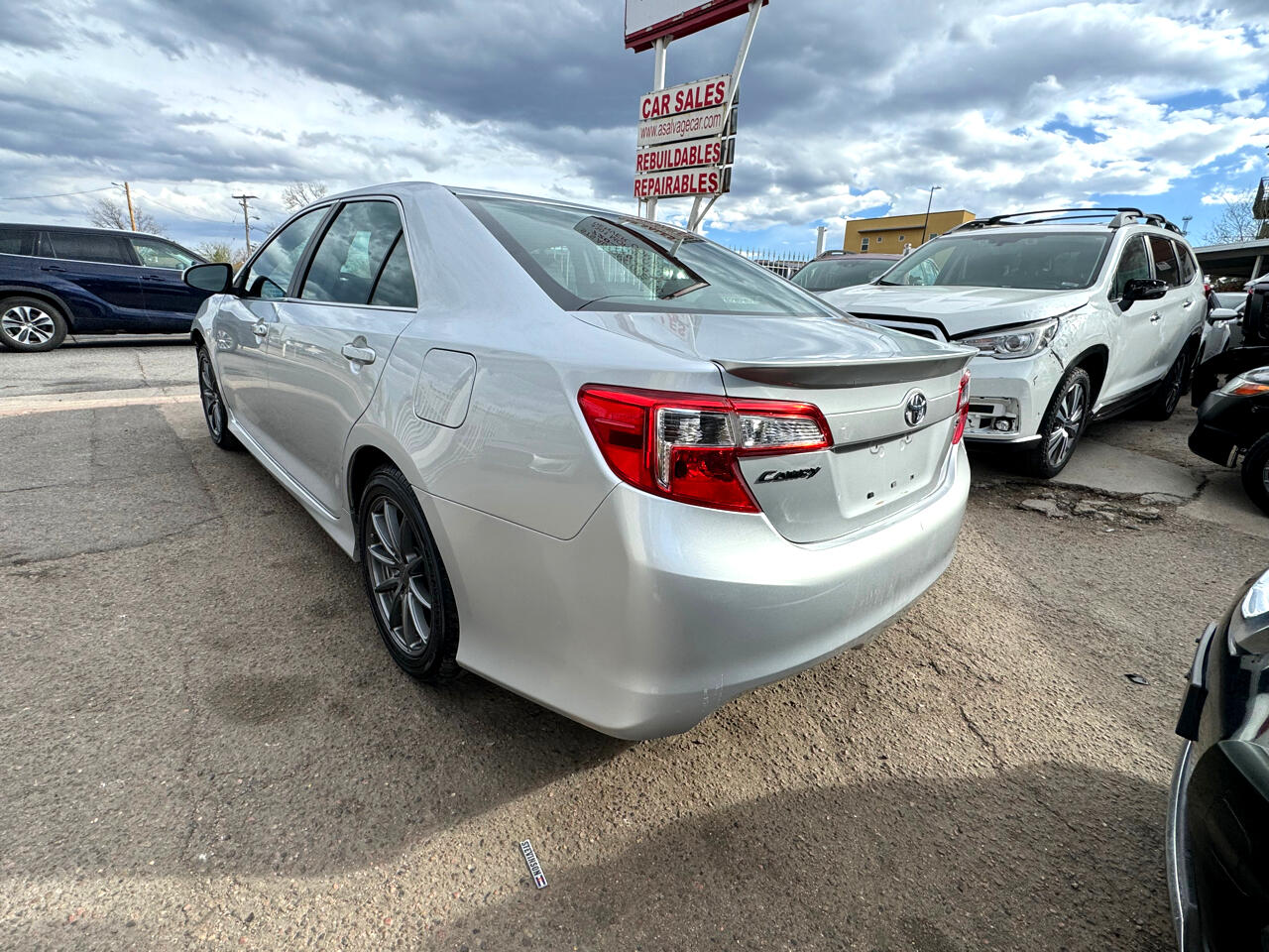 2013 Toyota Camry 4dr Sdn I4 Auto XLE (Natl)