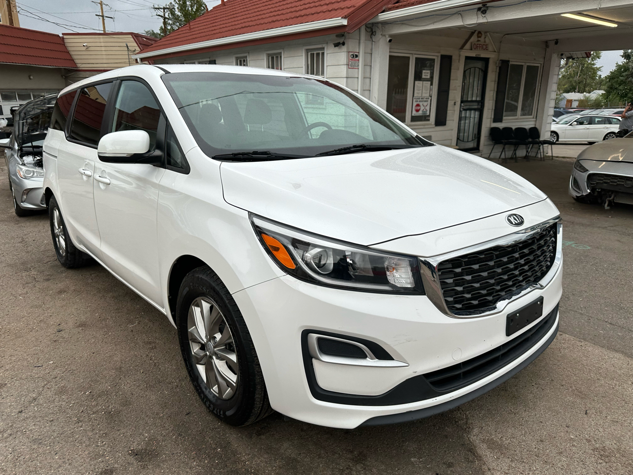 2020 Kia Sedona LX FWD