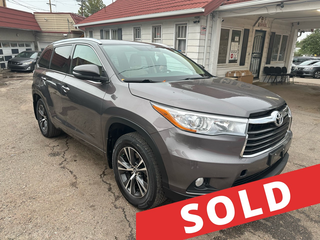 2016 Toyota Highlander AWD 4dr V6 XLE (Natl)