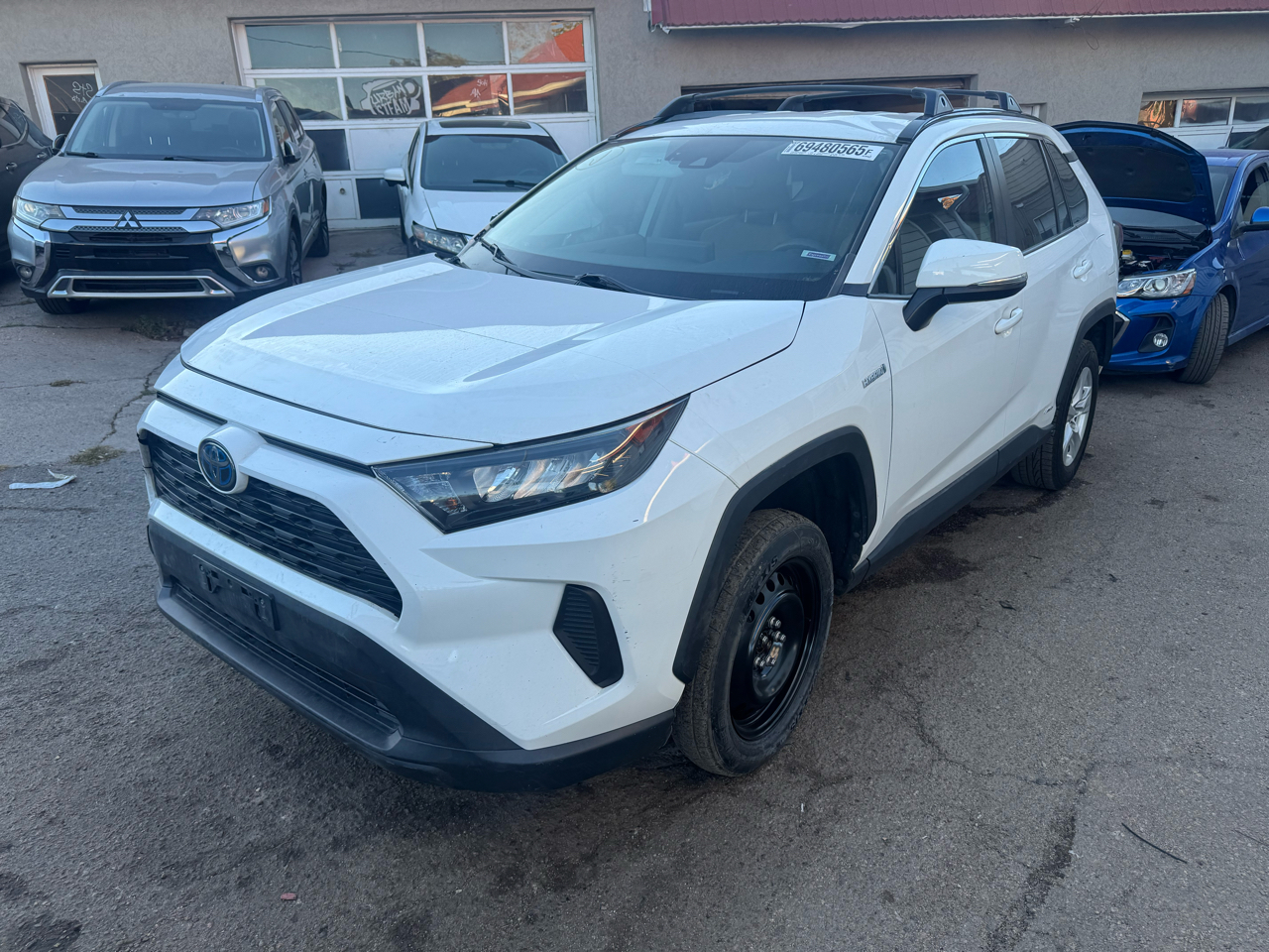 2020 Toyota RAV4 Hybrid LE AWD (Natl)