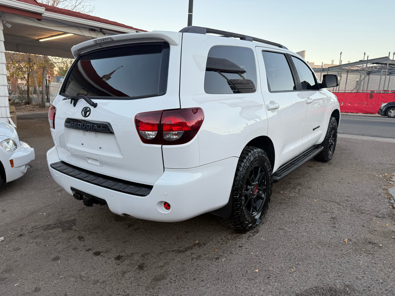 2019 Toyota Sequoia TRD Sport 4WD (Natl)