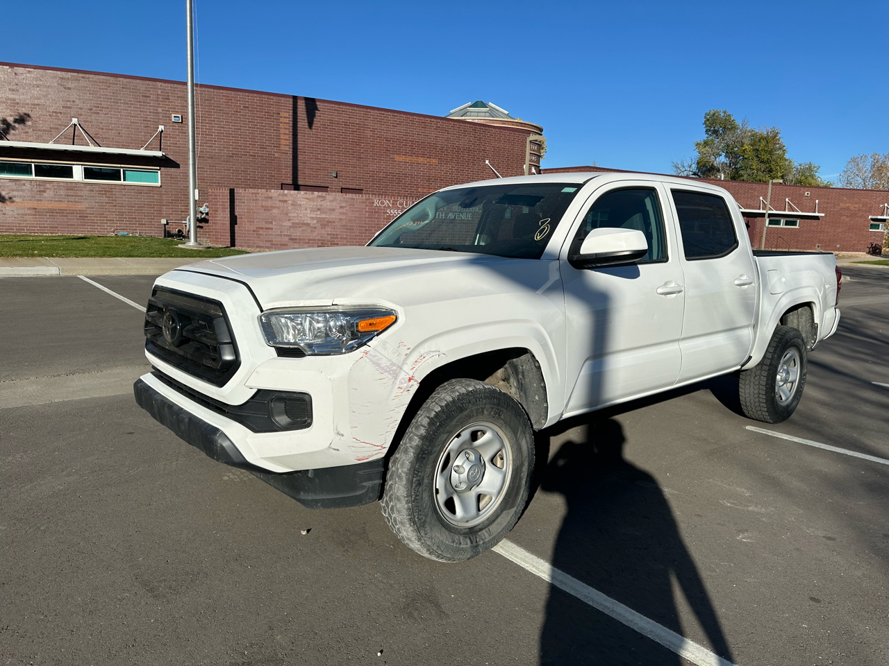 2021 Toyota Tacoma 4WD SR Double Cab 5' Bed AT (Natl)
