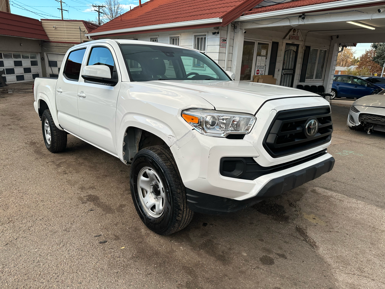 2021 Toyota Tacoma 4WD SR Double Cab 5' Bed AT (Natl)